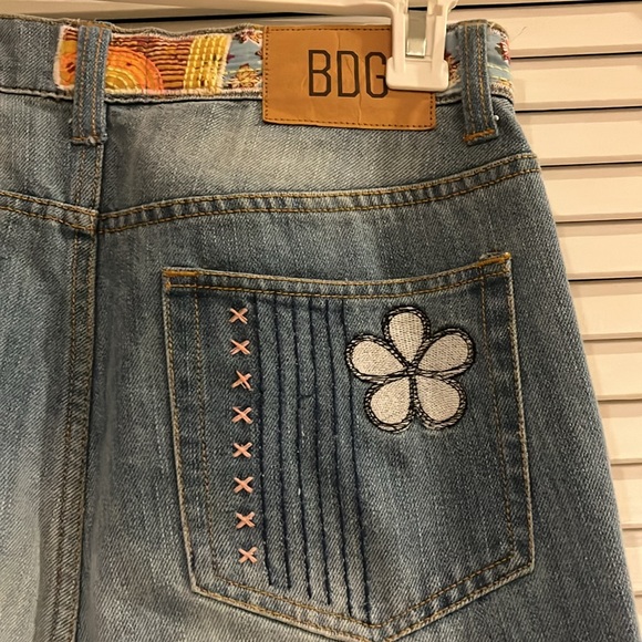 BDG patch denim flare jeans - Size 27 - Picture 9 of 12